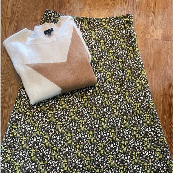 J. Crew Dresses & Skirts - J-Crew floral print skirt